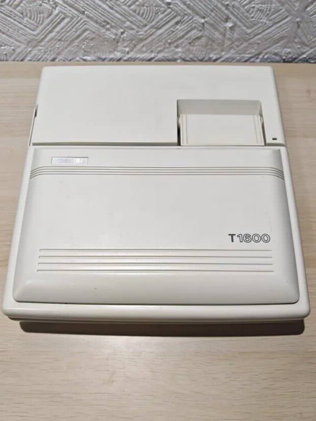 RETRO RETKO Toshiba T1600 286 Tokyo Japan