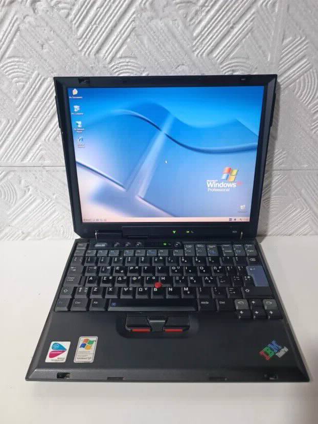 RETRO ibm X31 Pentium M 1.5Gb ram 40Gb 12.1 inch Windows Xp