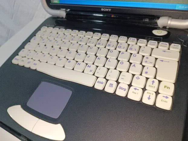 RETRO RETKO Sony Vaio 128 ram 10gb hdd Windows Xp