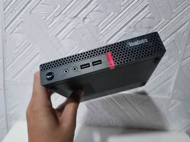 Lenovo ThinkCentre M625q 4Gb ddr4 ssd wifi