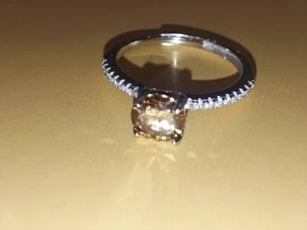 S925 Srebro/Platina - Prsten 1CT/6,5mm Mojsanit Dijamant Champagne