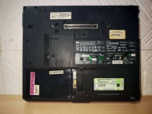 RETRO HP NC4200 1gb 60gb windows xp