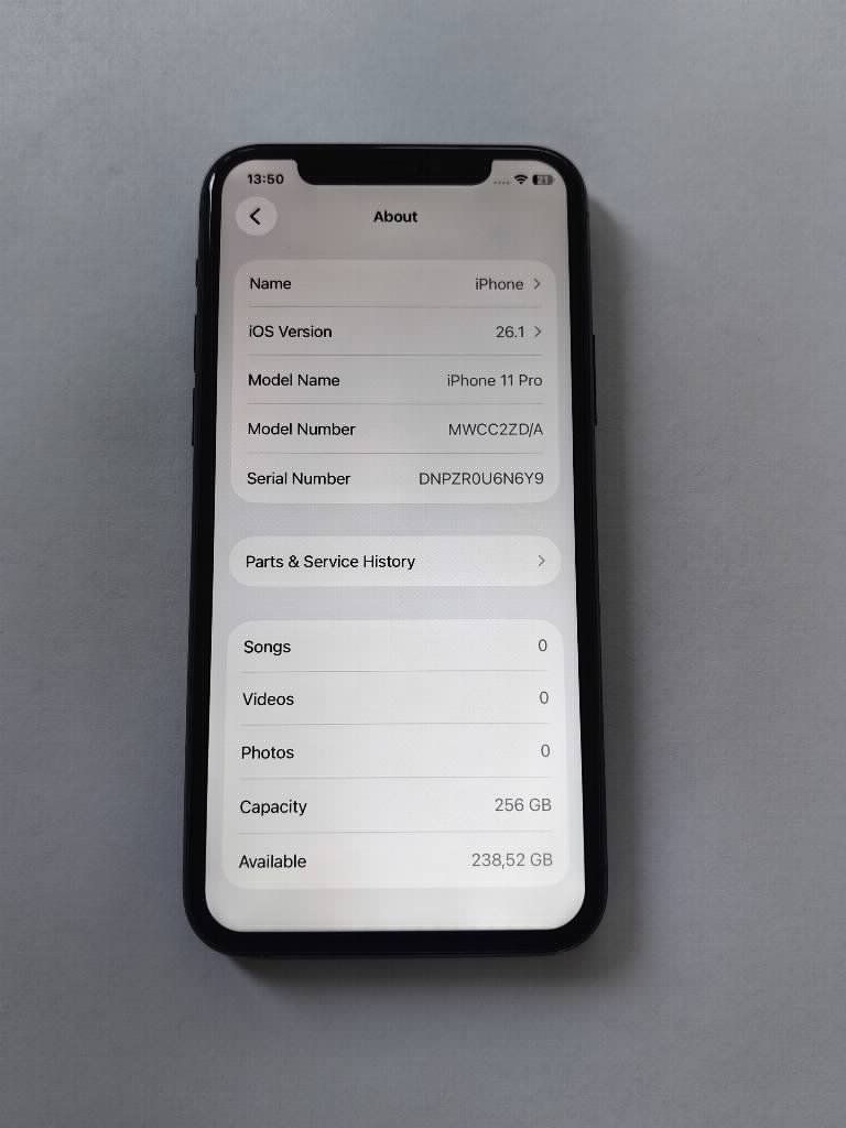 Iphone 11 pro 256gb sivi