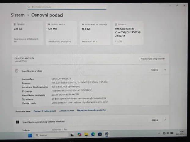 Dell Latitude 7520 i5 11gen 16gb 256ssd 15.6 FHD iris XE