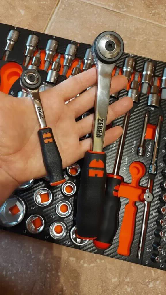 Wurth Set ZEBRA 1/2+1/4 gedore nasadnika dve račne 108 NOVO