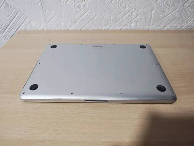Macbook Pro Retina Early 2015 i5 8gb 256ssd