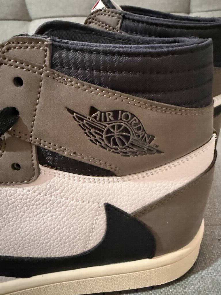 Air Jordan 1 Retro High Travis Scott Cactus Jack Broj 46