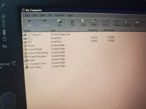 RETRO RETKO Fujitsu Stylistic LT C-500 Win98