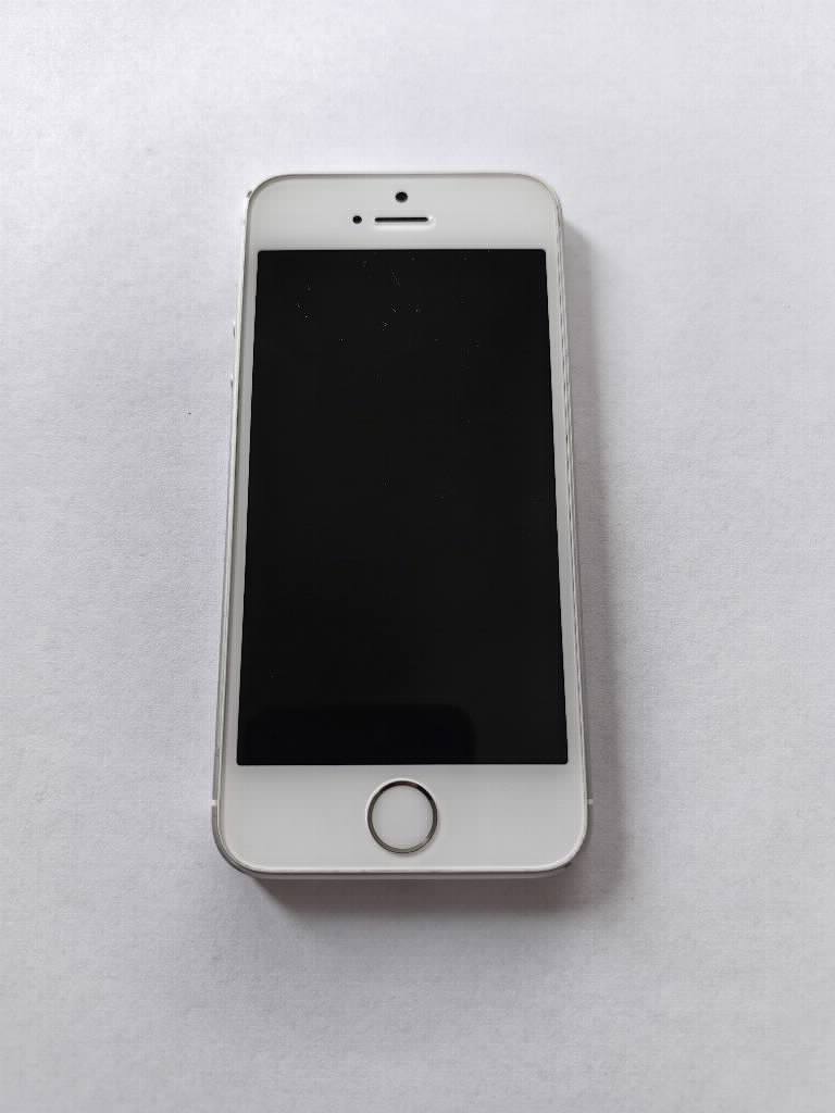 Iphone SE 2016 32gb beli