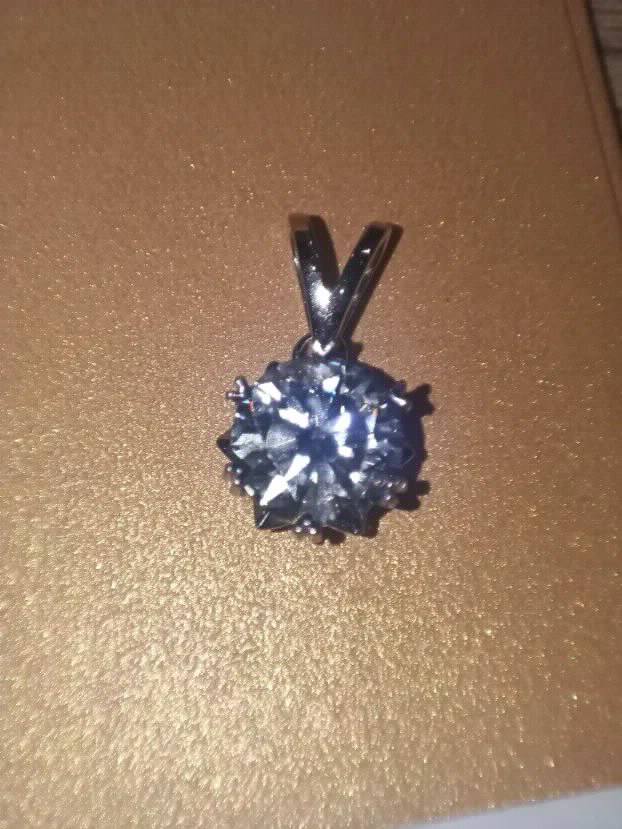 S925 Privezak sa Mojsanit Dijamantom od 3CT/9mm