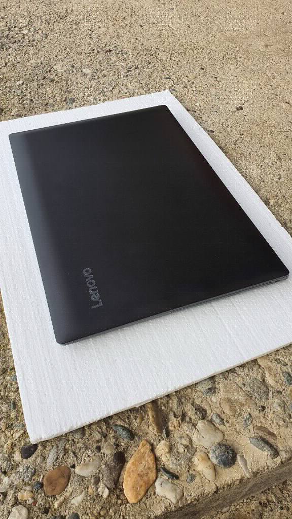Lenovo IdeaPad 320-17IKB - Laptop