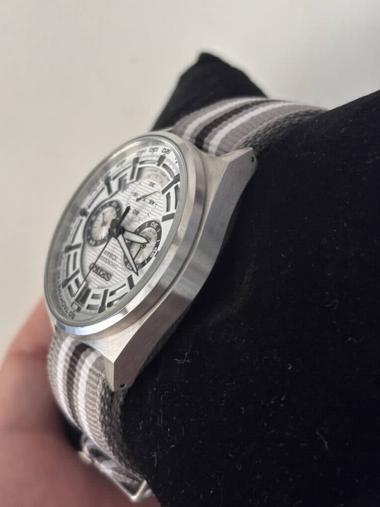 Seiko Chronograph SSB401p
