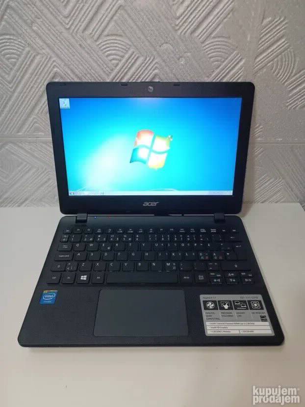Acer E11 N2840 11.6inch 4gb ram 320gb