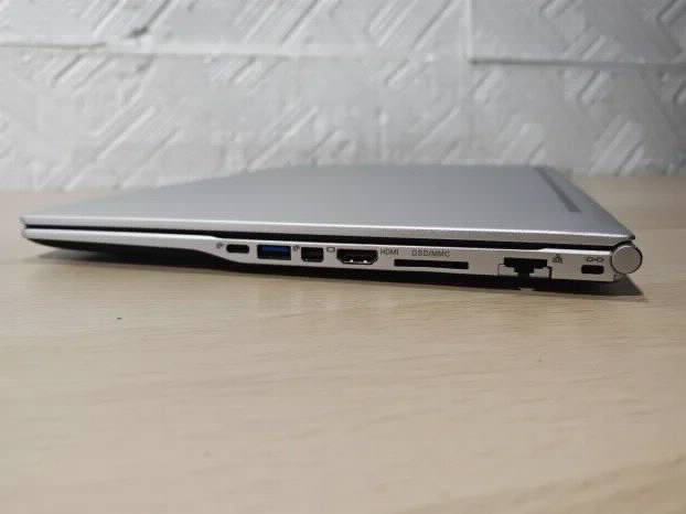 Terra i5 10gen 4gb 128ssd 15.6 FHD