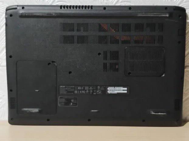Acer i5 8gen 6gb ssd + Hdd 2gpu