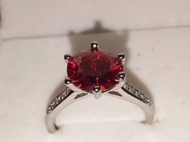 S925 Srebro/Platina - Prsten 3CT/9mm Mojsanit Dijamant  RED