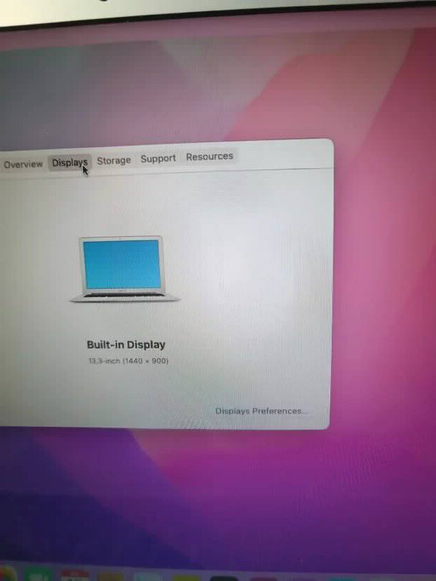 Macbook Air 2017 i5 8gb ram 128ssd 13.3 inch Monterey