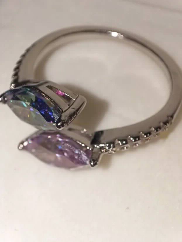 Deluxe S925 Prsten s dva Marquise Mojsanit Dijamanta 2x1CT