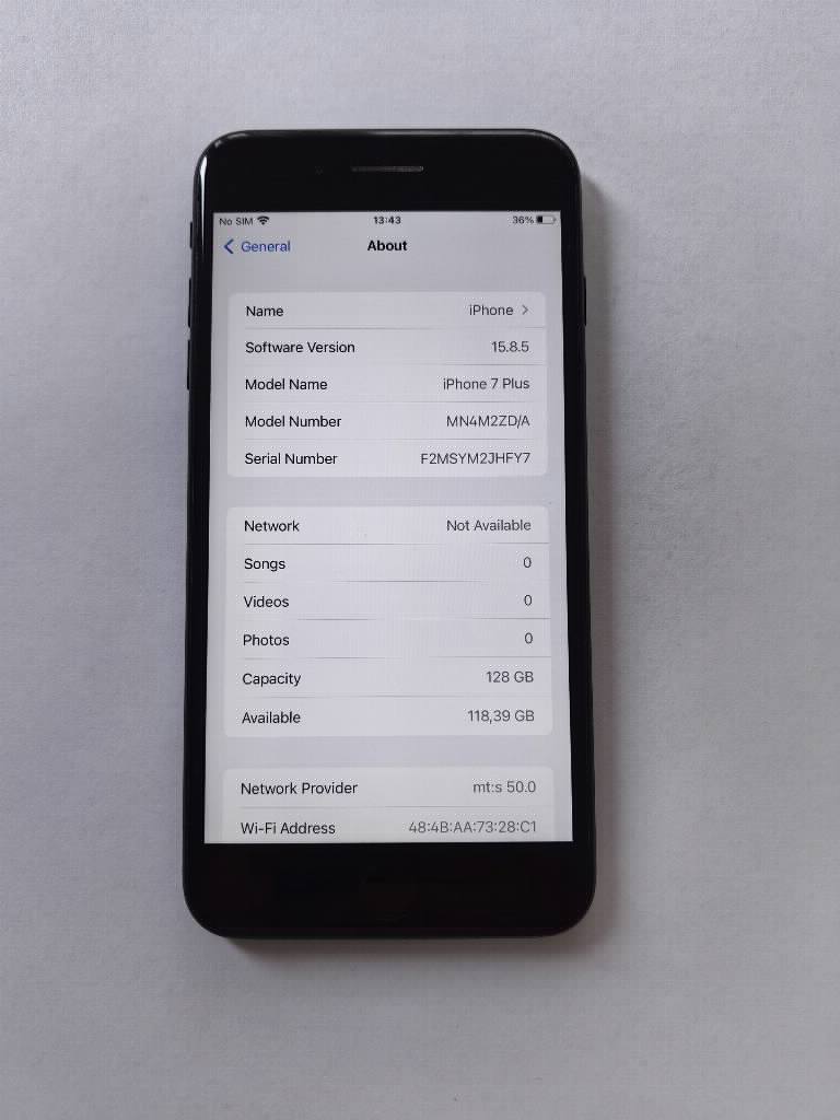 Iphone 7 plus 128gb crni