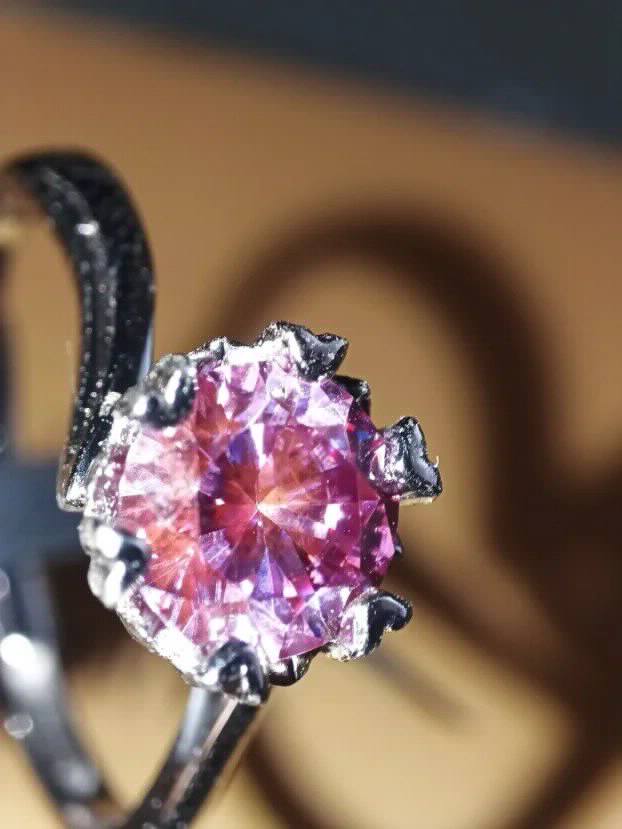 S925 Srebrni Prsten s Roze Mojsanit Dijamantom od 1CT/6,5mm