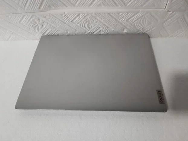 Lenovo ideapad 3 i5 10gen 4gb 256ssd 14inch FHD