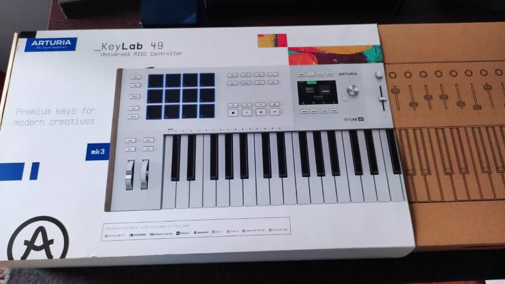 Arturia KeyLab 49 MK3 sa garancijom do 2027 iz Player radnje