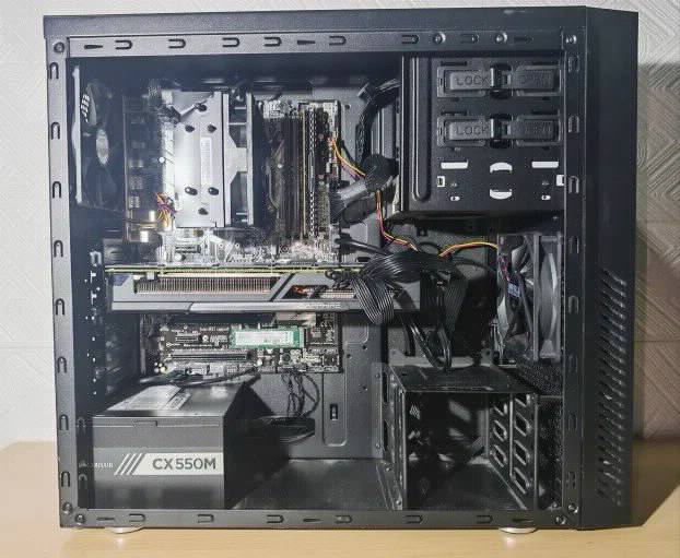 Gamer i7 6700 24gb DDR4 1TB m2 8gb gpu windows 11
