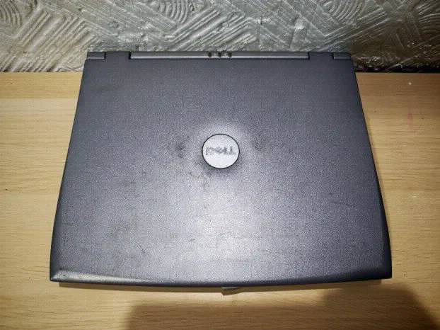 RETRO Dell Latitude C400 pentium 3 comport WinXP 512gb 30gb