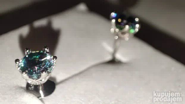 S925 Srebrne mindjuse Mojsanit Dijamanti PURPLE 5mm/0,5 CT