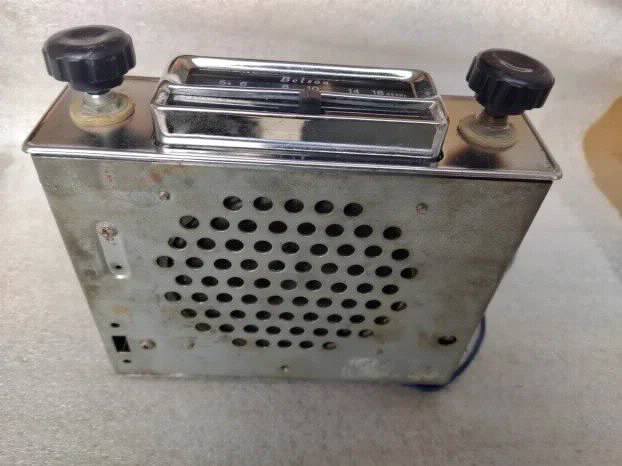 BELSON / Auto radio / made in Japan 1960g