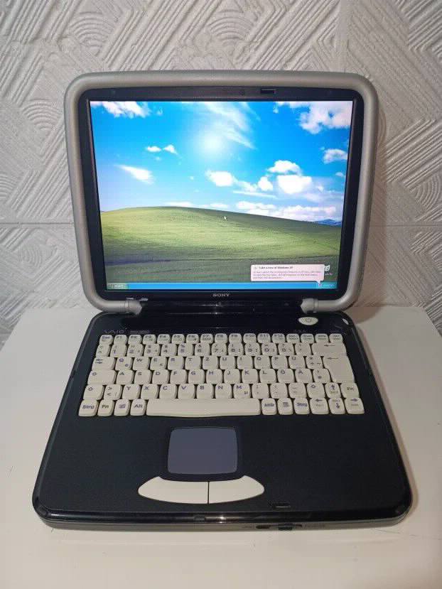 RETRO RETKO Sony Vaio 128 ram 10gb hdd Windows Xp