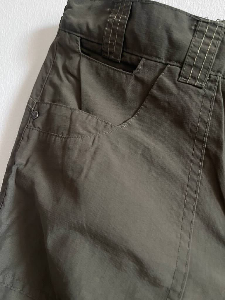 Cargo maslinasto zelene pantalone