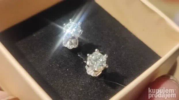 S925 mindjuse Mojsanit Dijamanti 0,5CT - 5mm X 2