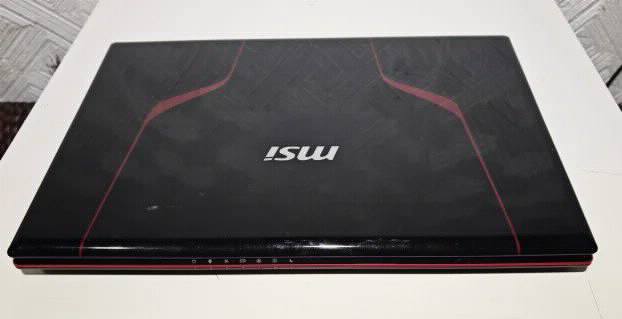 Msi laptop Gamer i7 4gen 8gb Nvidia Full HD 128ssd