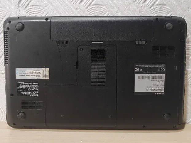 Toshiba C850 Intel 4gb 320gb 15.6 intel gpu