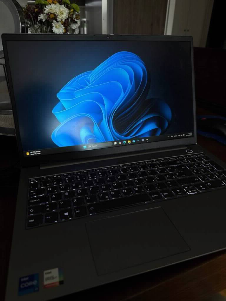 Laptop ThinkBook 15 G2, i7 11gen, 1TB nvme, 40GB RAM.