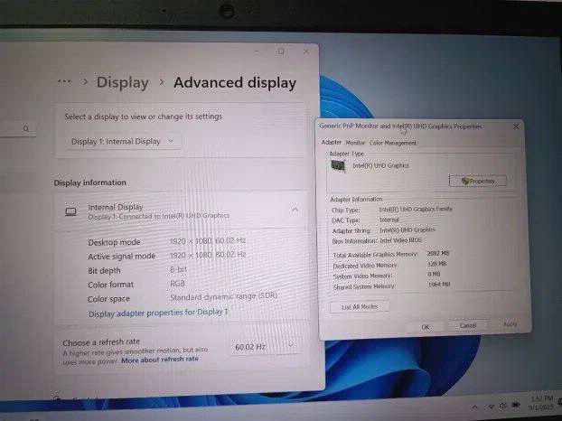 Lenovo ideapad 3 i5 10gen 4gb 256ssd 14inch FHD