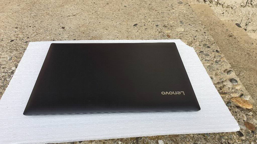Lenovo IdeaPad 320-17IKB - Laptop