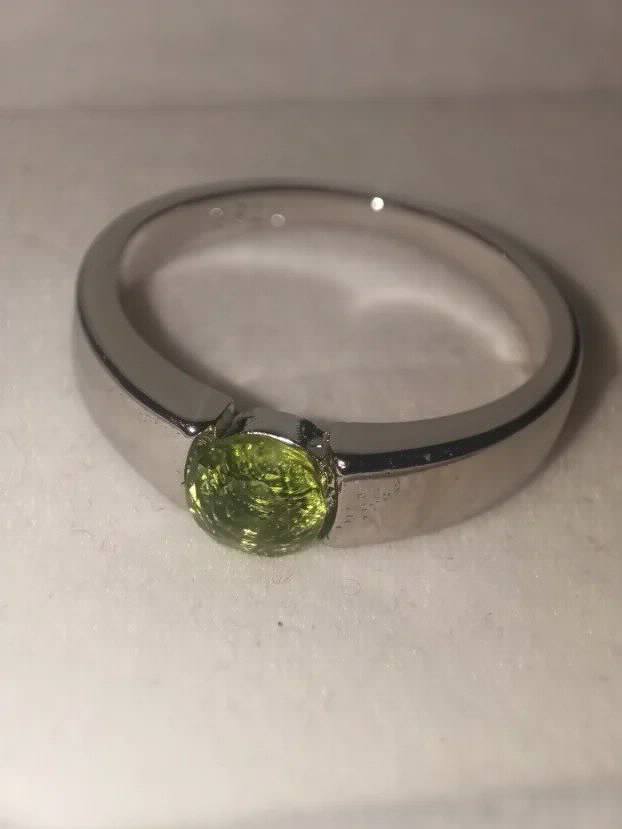 Unikat - S925 Srebrni Prsten s prirodnim Peridotom 0.5CT/5mm