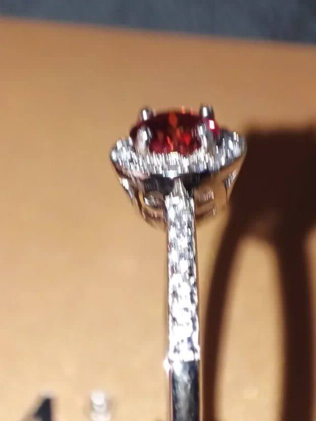 S925 Srebrni Prsten s Crvenim Mojsanit Dijamantom 0,5CT/5mm