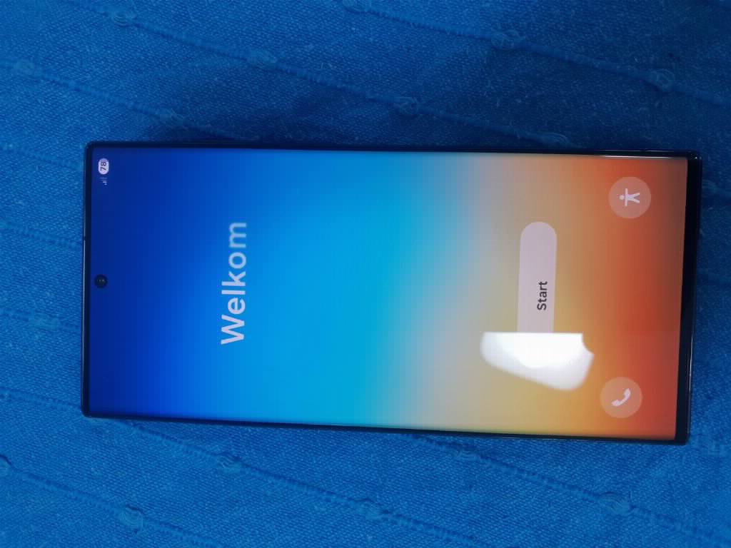 Samsung S22 Ultra, 12/265 GB, crna