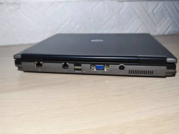 RETRO Dell D410 + cd Windows XP Pentium M 2gb 80gb