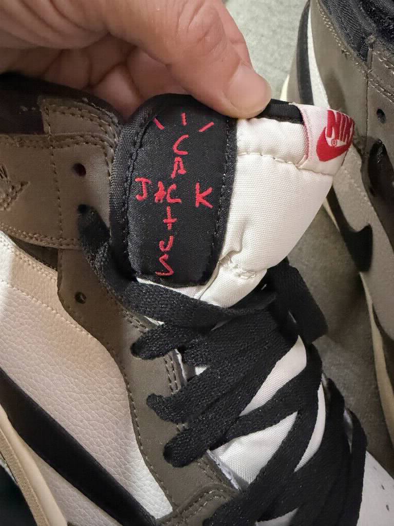 Air Jordan 1 Retro High Travis Scott Cactus Jack Broj 46