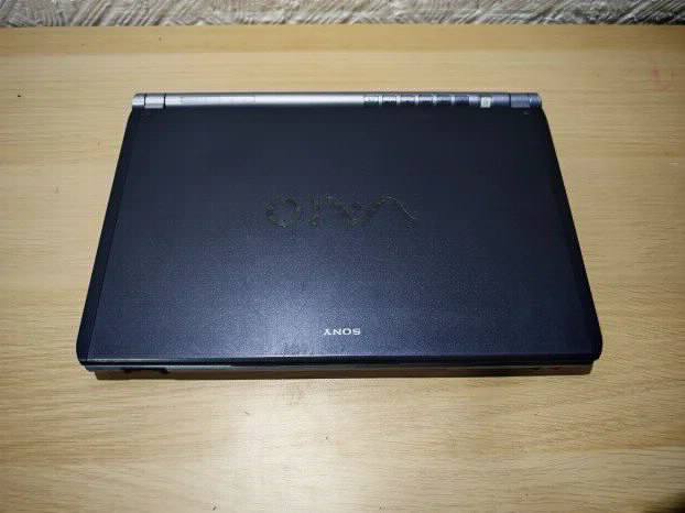 RETRO Sony Vaio 11.1 inch Windows XP