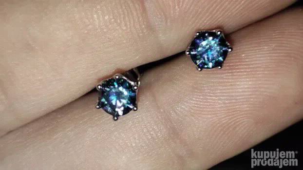 S925 Srebrne mindjuse Mojsanit Dijamanti PURPLE 5mm/0,5 CT