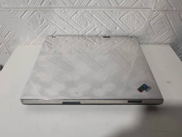 RETRO T42 intel 1gb 20gb com lpt windows xp