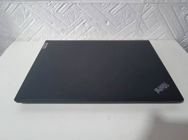 POSLEDNJI MODEL Lenovo T14 i5 12gen 16gb 512 iris XE