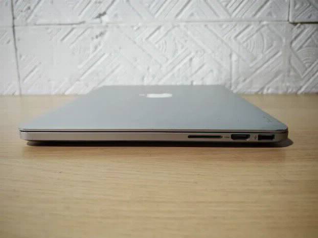 Macbook PRO Retina late 2012 i5 8gb 128ssd 13.3 Monterey