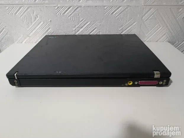 RETRO ibm t40 pentium m 512mb lpt port