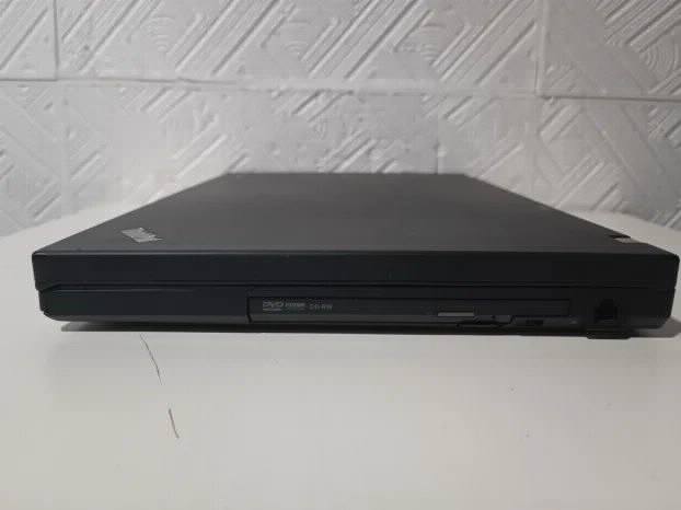 Lenovo W500 + Dock t9600 128ssd 15.6 Wuxga Smart card
